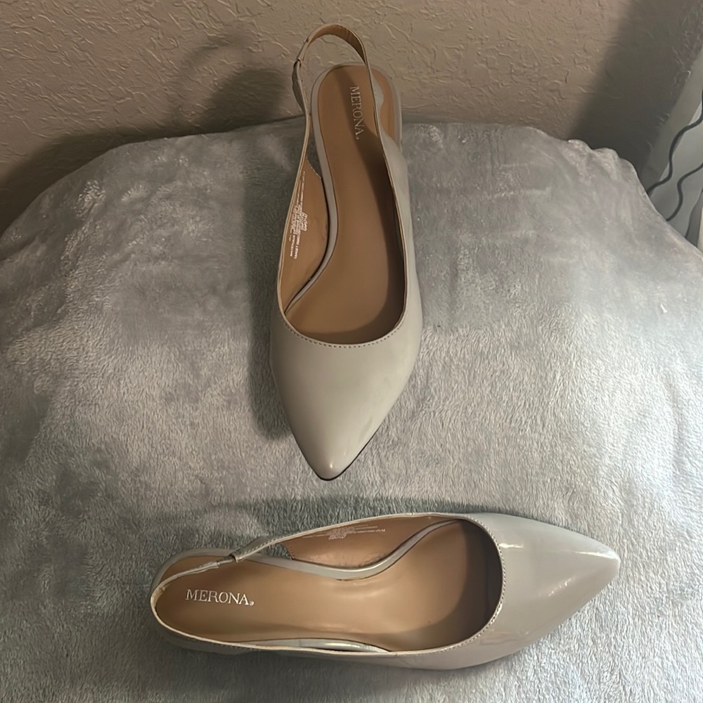 Merona short heels with strap